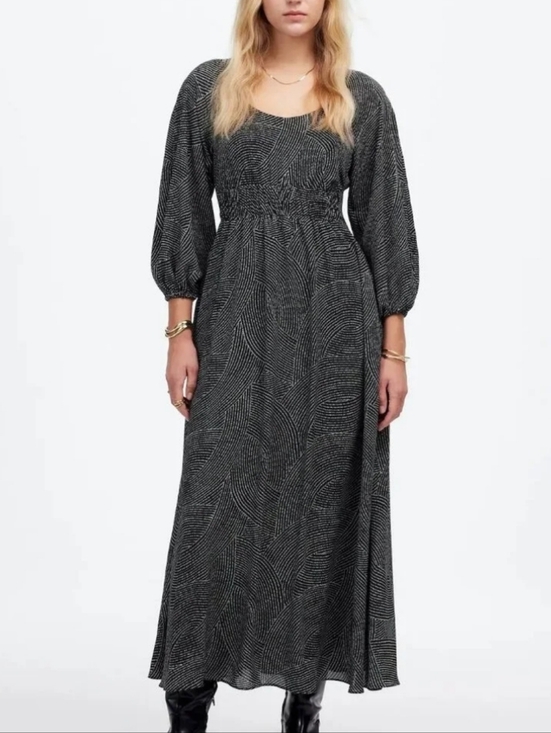 Madewell Dresses & Skirts - MADEWELL Geo Dot Print Balloon Sleeve Georgette Midi Dress, size S